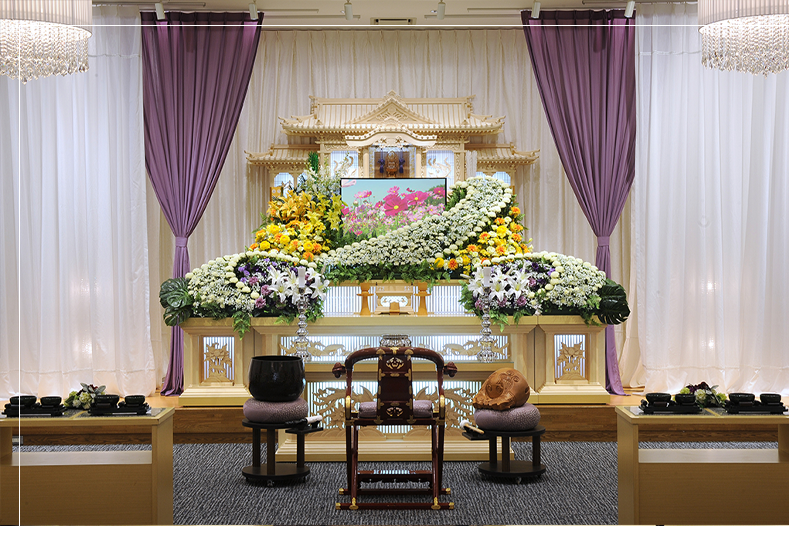 自社専用の家族葬ホール完備